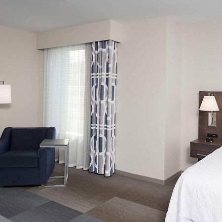 Hampton Inn & Suites Indianapolis-Keystone, In Eksteriør bilde