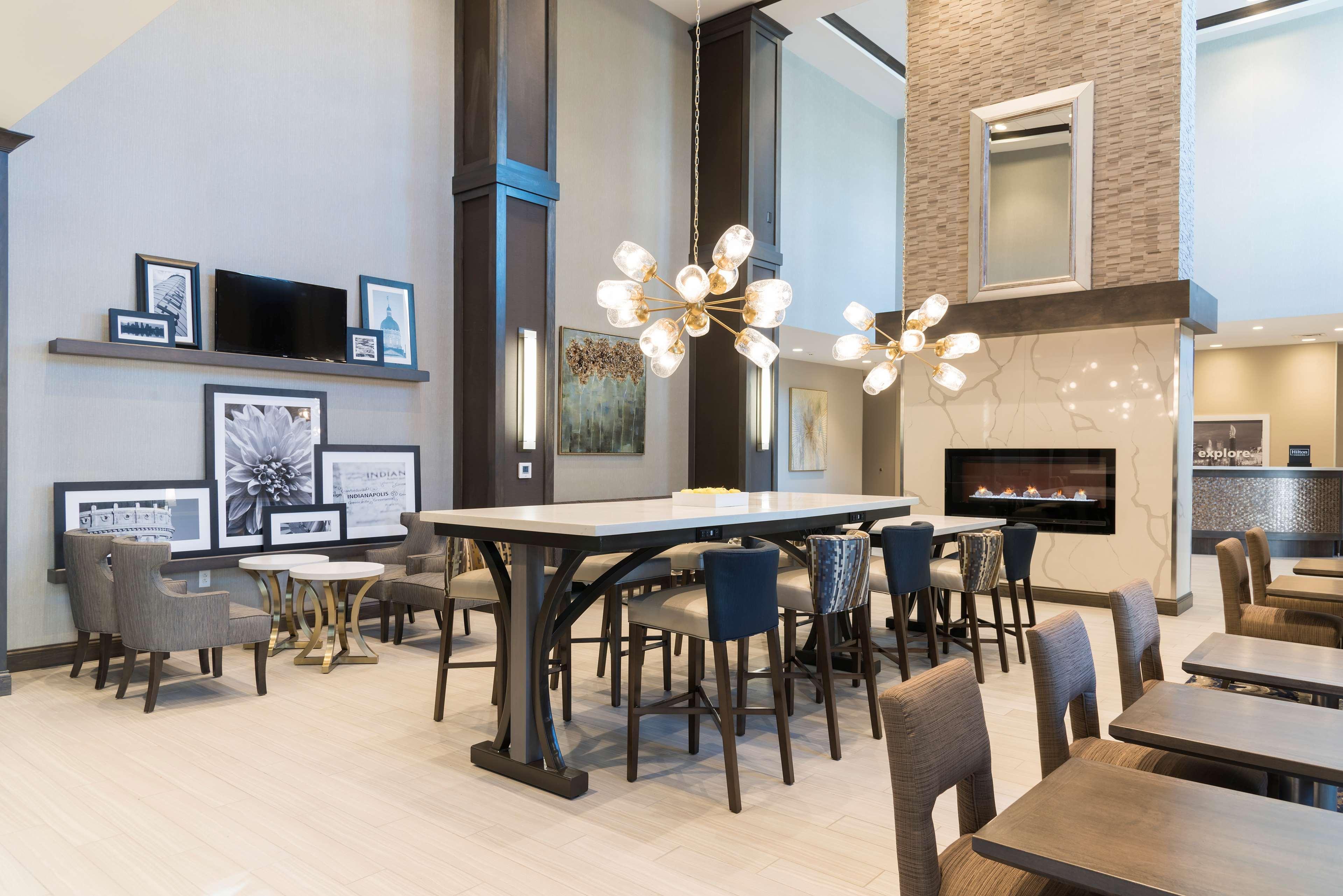 Hampton Inn & Suites Indianapolis-Keystone, In Eksteriør bilde