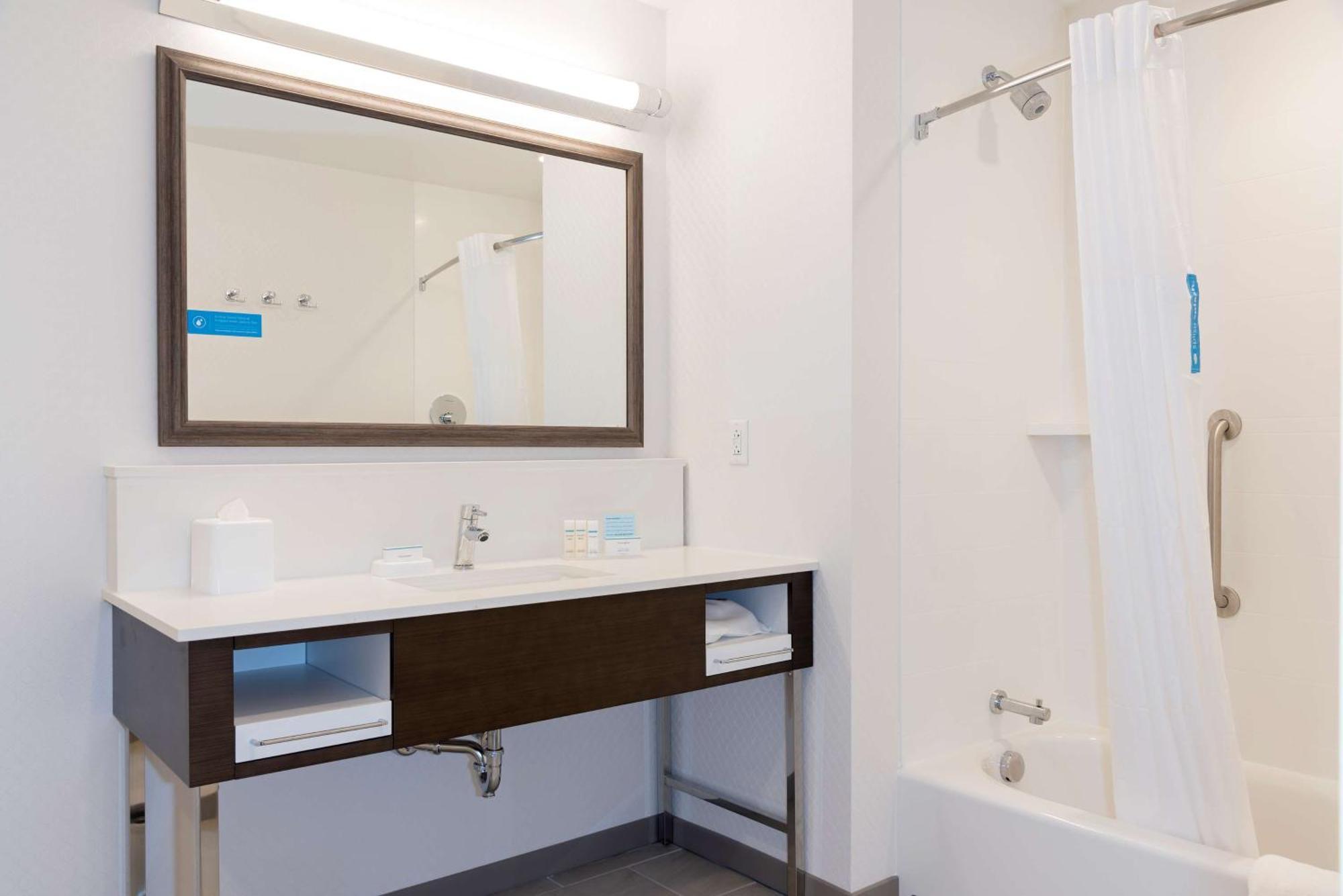 Hampton Inn & Suites Indianapolis-Keystone, In Eksteriør bilde