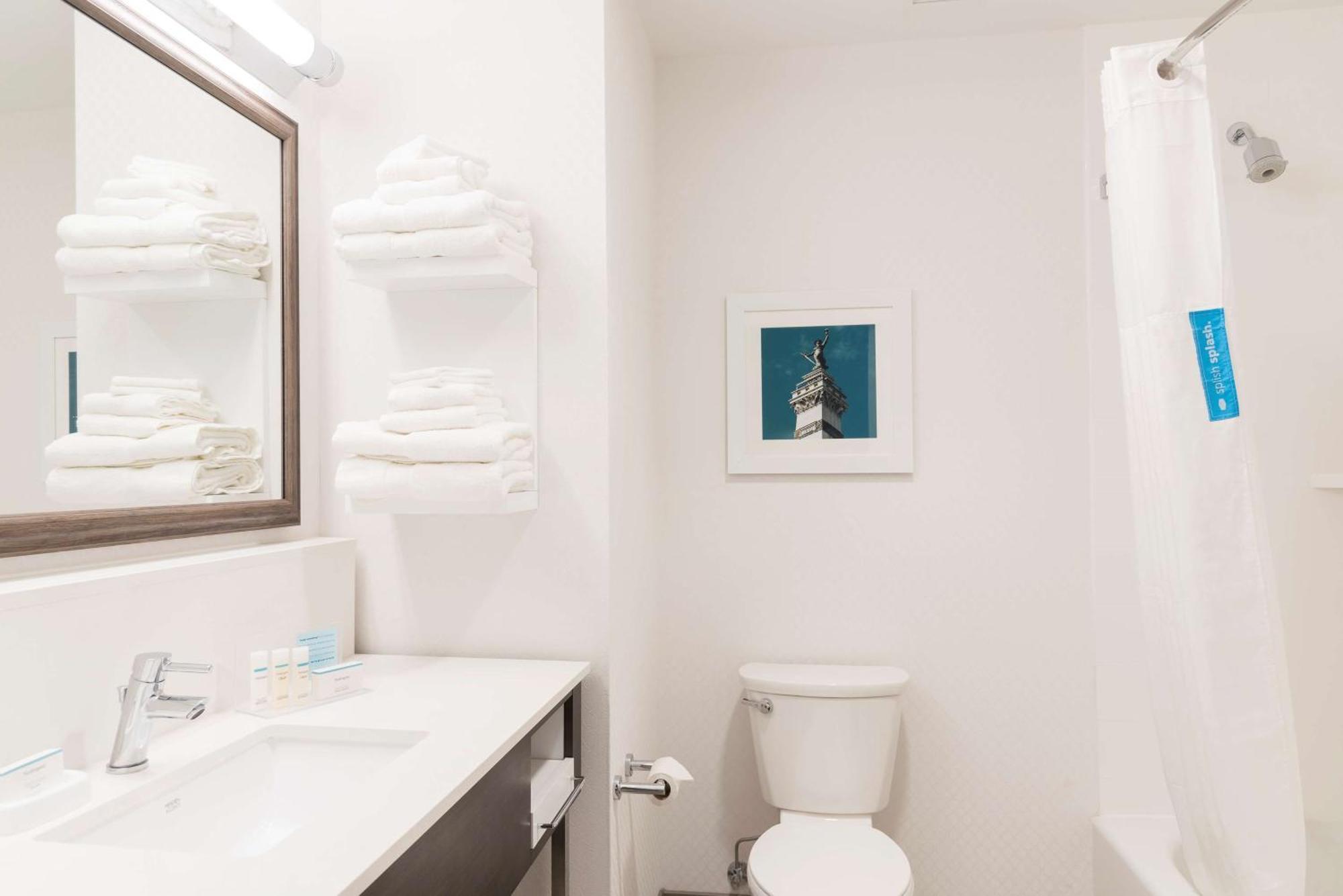 Hampton Inn & Suites Indianapolis-Keystone, In Eksteriør bilde