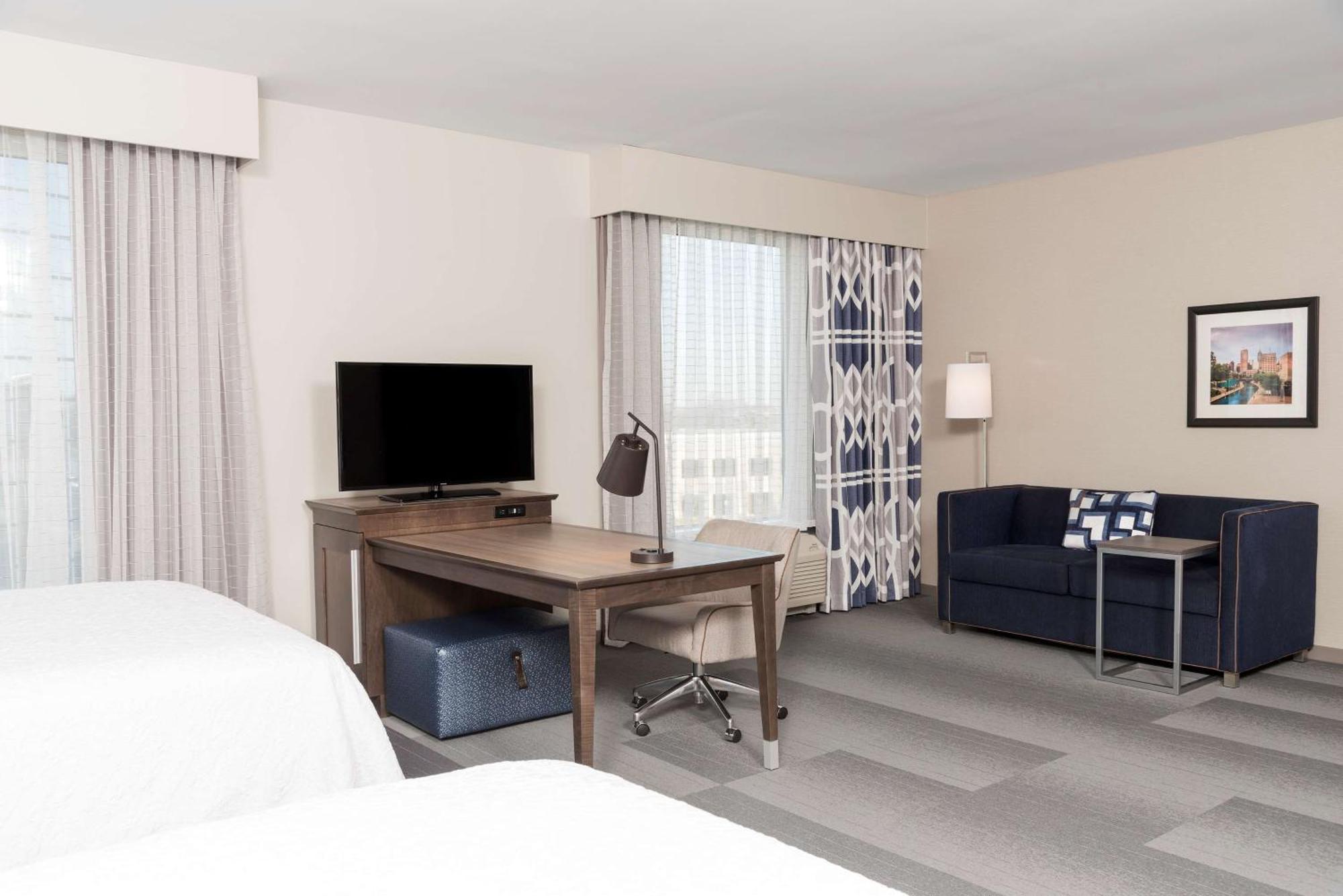 Hampton Inn & Suites Indianapolis-Keystone, In Eksteriør bilde