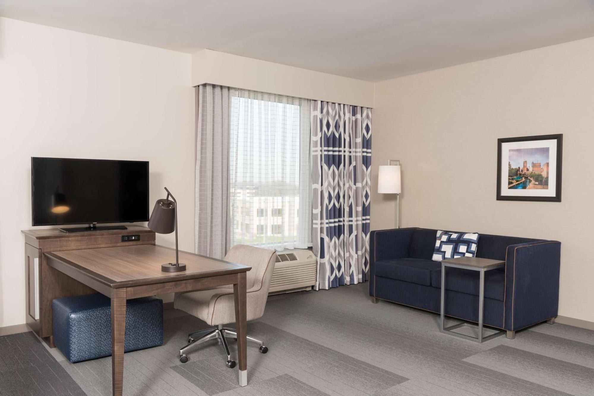 Hampton Inn & Suites Indianapolis-Keystone, In Eksteriør bilde