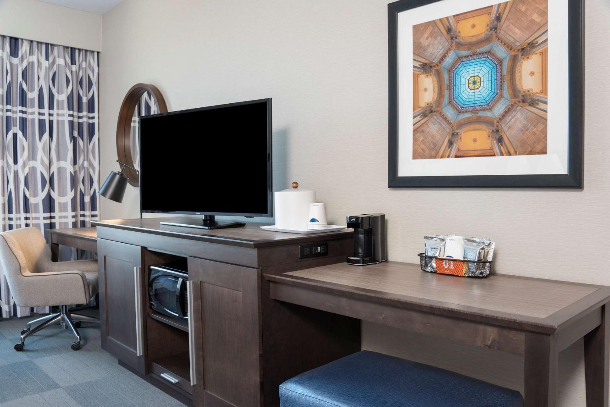 Hampton Inn & Suites Indianapolis-Keystone, In Eksteriør bilde